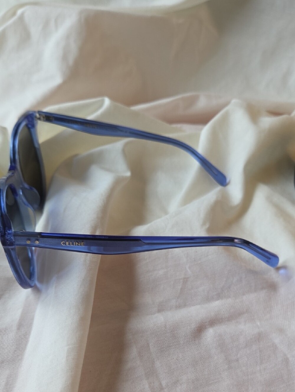 CELINE Blue Acetate Cat-Eye Sunglasses - Picture 4 of 8